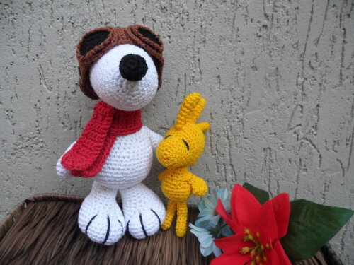 Snoopy Aviador e Woodstock de Crochê com Óculos Móvel