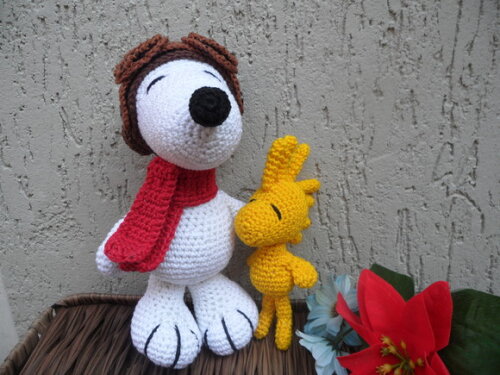 Snoopy Aviador e Woodstock de Crochê com Óculos Móvel