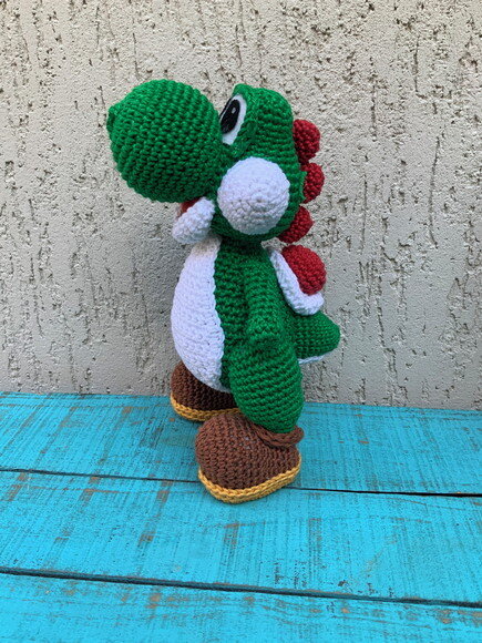 Yoshi * Super Mario