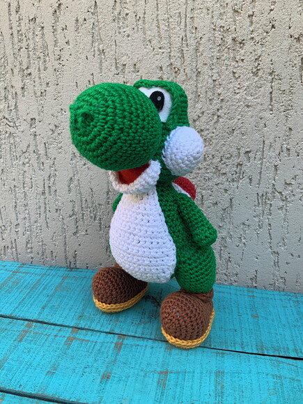 Yoshi * Super Mario