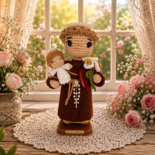 Santo Antônio em Amigurumi