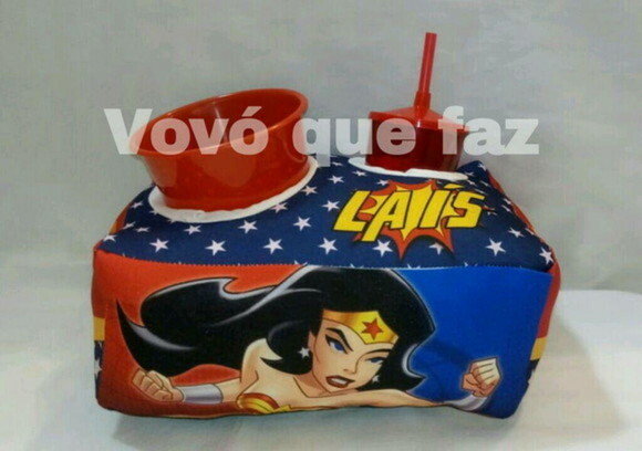Almofada Cinema Personalizado Mulher Maravilha ou América