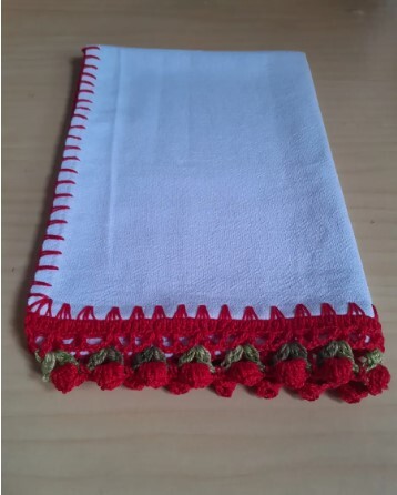 Pano de Prato Artesanal Tulipas Vermelho em Crochê