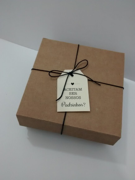 Caixa Wisky e Hobby Padrinhos - pedido personalizado