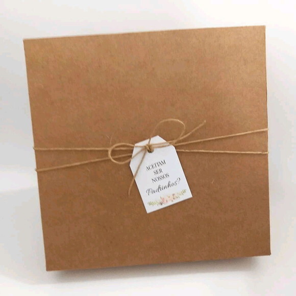 pedido personalizado - Caixa Kraft tamanho 22x22