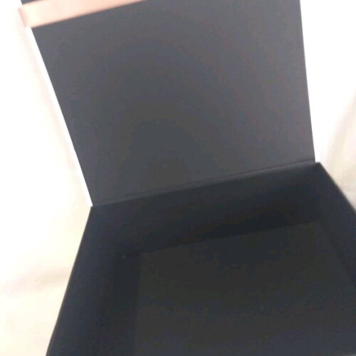 Caixa em Cartonagem Personalizada na Medida 30x25x10
