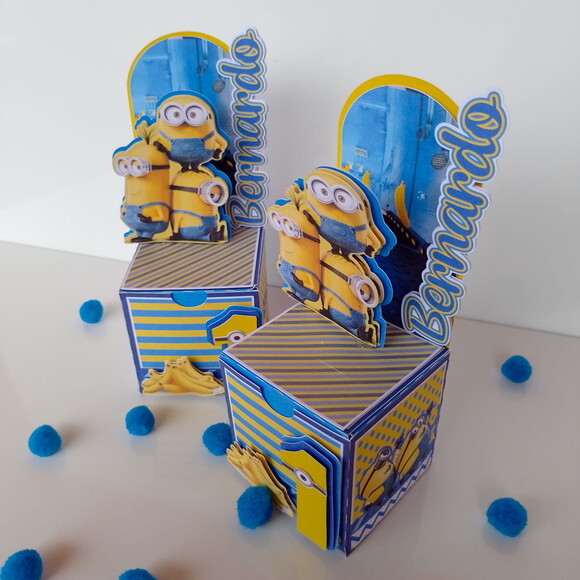 Caixa Cubo 3d Cenário Minions