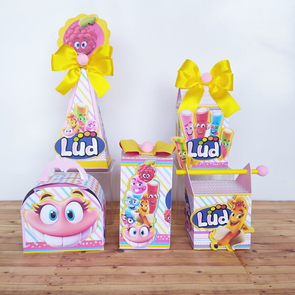 Kit 15 Caixa Personalizada Fini