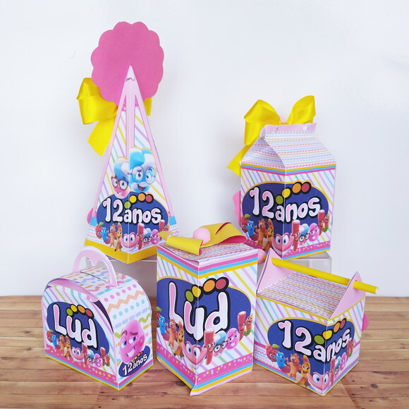 Kit 15 Caixa Personalizada Fini
