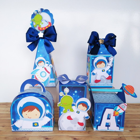 Kit 15 Caixas Personalizadas Astronauta