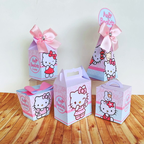 Kit 20 Caixas Personalizados Básicos Hello Kitty