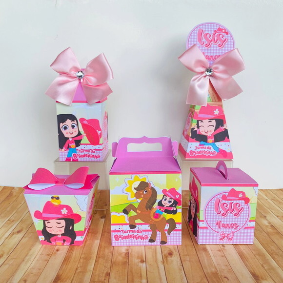 Kit 50 Caixas Personalizadas Básicas Turma da Boiadeirinha