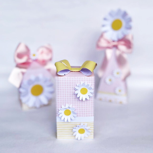 Kit 50 Caixas Personalizadas Margaridas