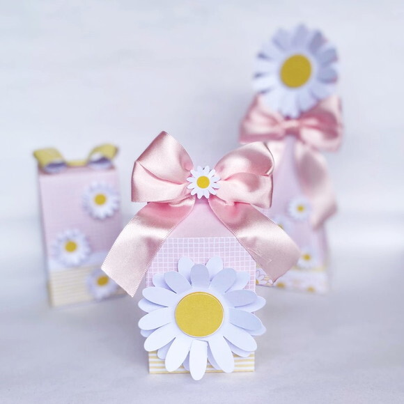 Kit 50 Caixas Personalizadas Margaridas