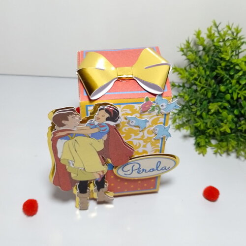 Caixa Laço Branca de Neve