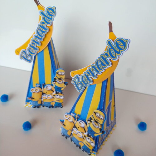Caixa Pirâmide 3d Minions
