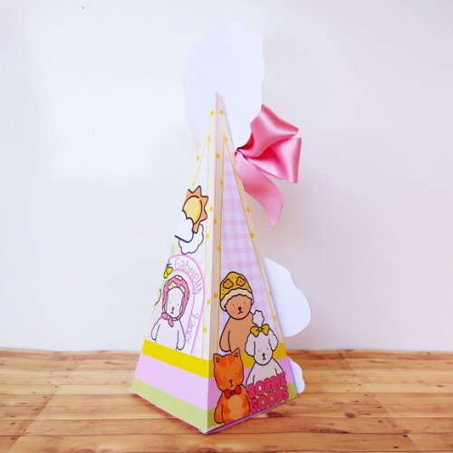 Caixa Pirâmide Personalizada Bobbie Goods