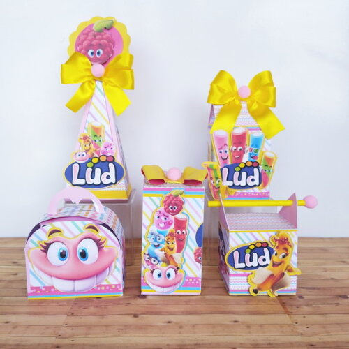 Kit 15 Caixa Personalizada Fini