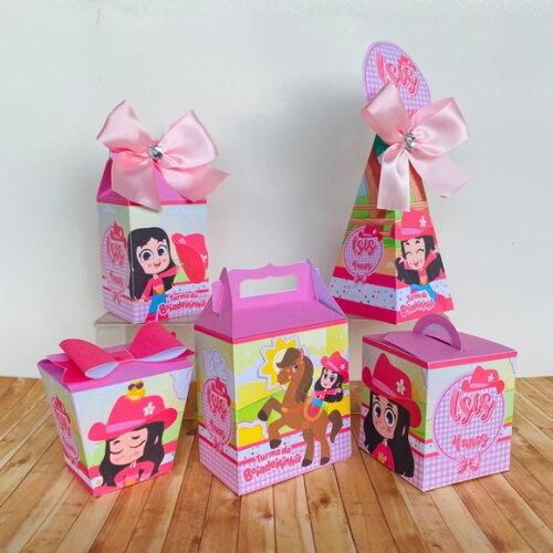 Kit 50 Caixas Personalizadas Básicas Turma da Boiadeirinha