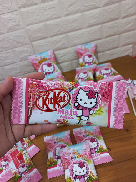 Kit Guloseimas Hello Kitty Jardim - 20 Peças