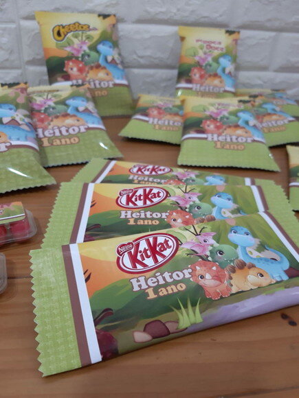 Kitkat Dino Baby 2