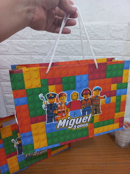 Sacola G - Personalizada 20 x 25 x 7cm - Legos