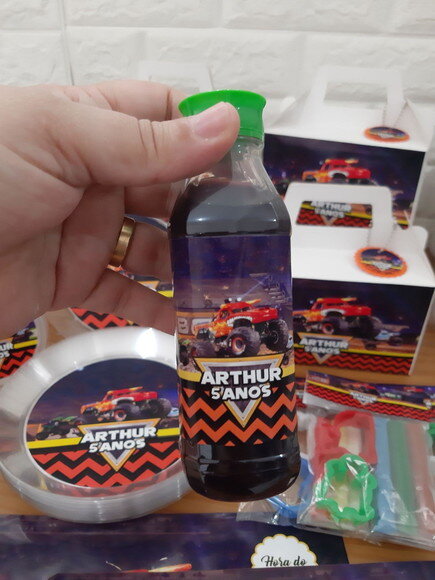 Suco Natural One Monster Jam