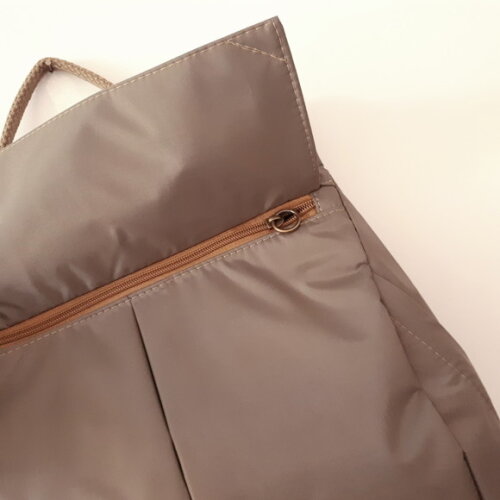 Mochila Urban Amêndoa