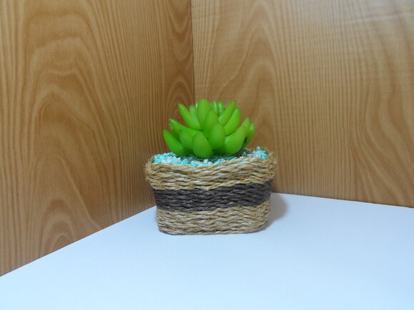 Arranjo Floral em Floreira de Sisal