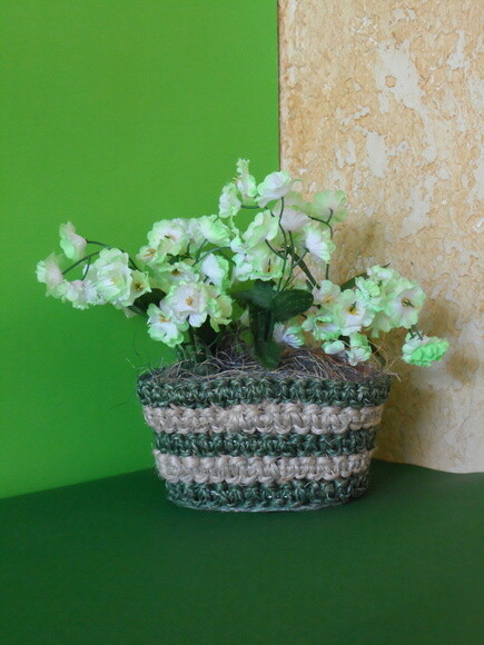 Arranjo Floral em Floreira de Sisal