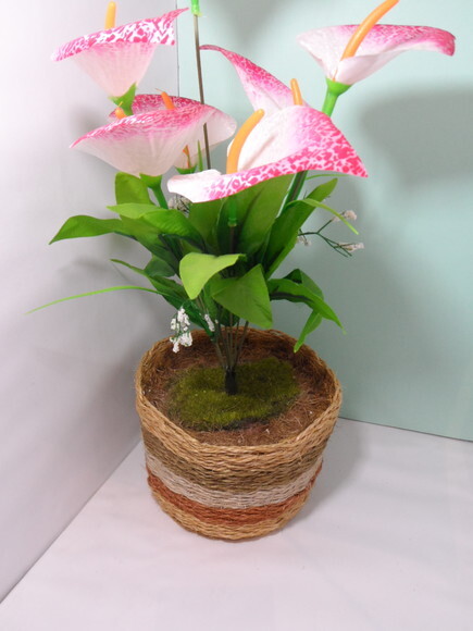 Arranjo Floral em Vaso de Sisal