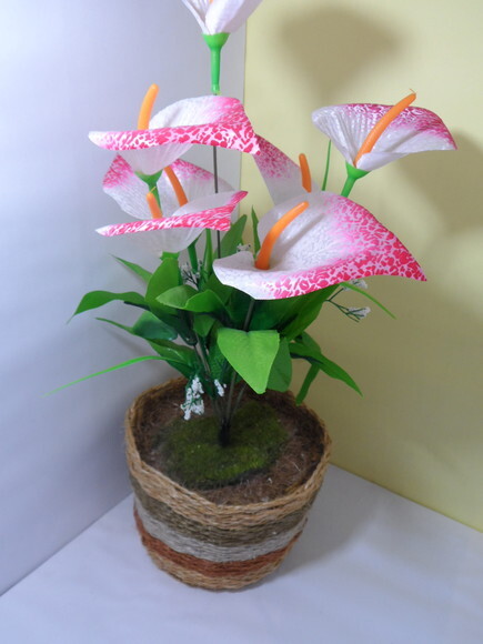 Arranjo Floral em Vaso de Sisal