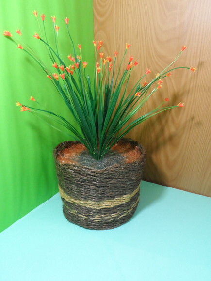 Arranjo Floral em Vaso de Sisal