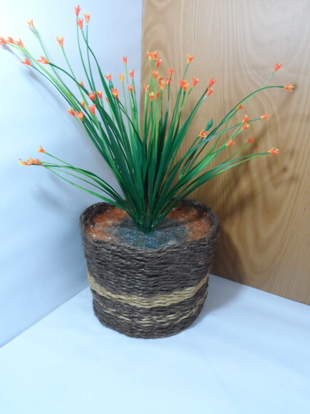 Arranjo Floral em Vaso de Sisal