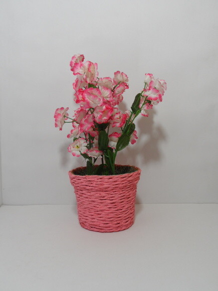 Arranjo Floral em Vaso de Sisal