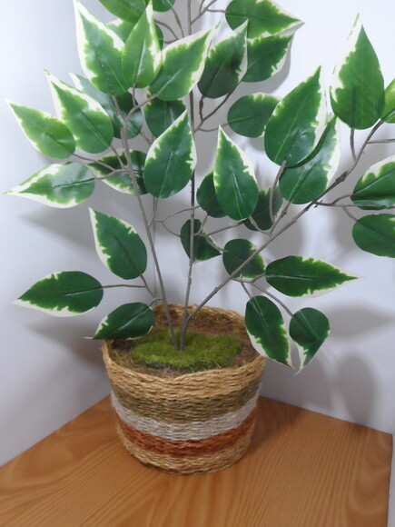 Arranjo Floral em Vaso de Sisal