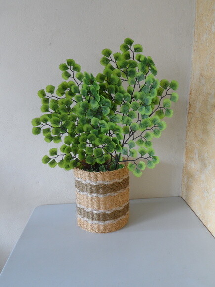 Arranjo Floral em Vaso de Sisal