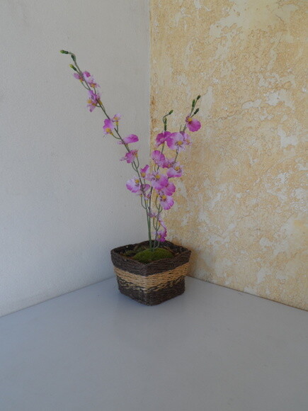 Arranjo Floral em Vaso de Sisal