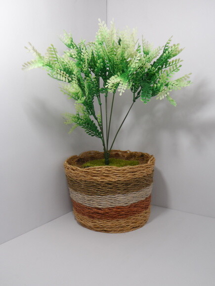 Arranjo Floral em Vaso de Sisal