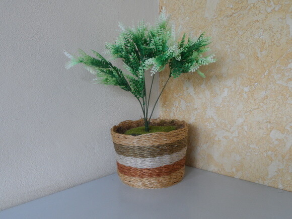 Arranjo Floral em Vaso de Sisal