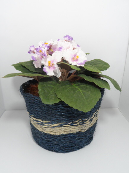Arranjo Floral em Vaso de Sisal