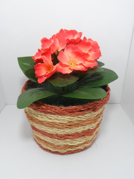 Arranjo Floral em Vaso de Sisal