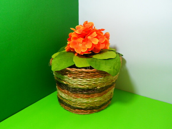 Arranjo Floral em Vaso de Sisal