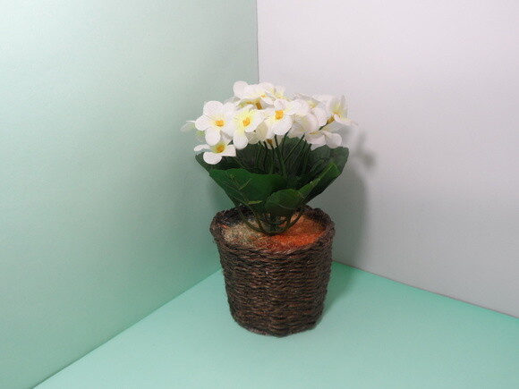 Arranjo Floral em Vaso de Sisal