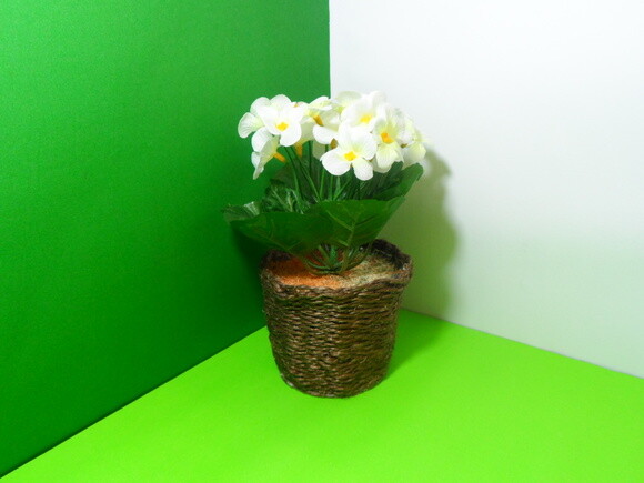 Arranjo Floral em Vaso de Sisal