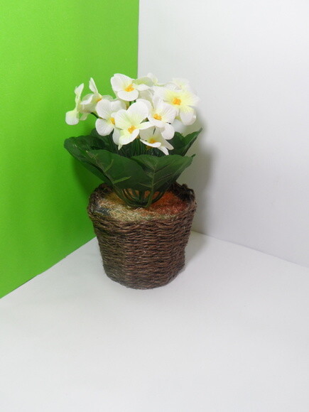 Arranjo Floral em Vaso de Sisal