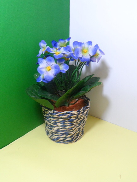 Arranjo Floral em Vaso de Sisal