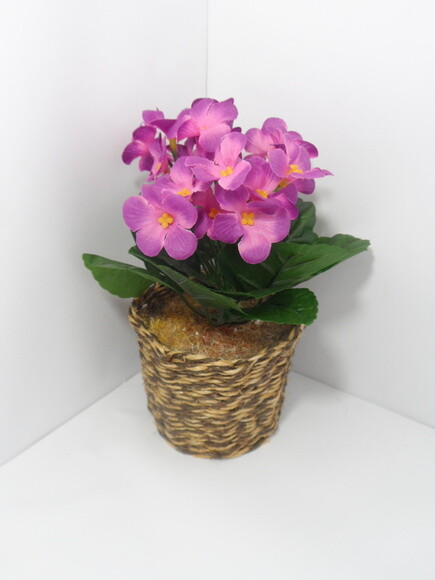 Arranjo Floral em Vaso de Sisal