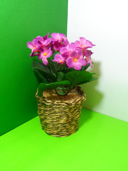 Arranjo Floral em Vaso de Sisal