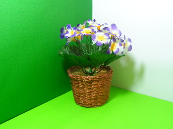 Arranjo Floral em Vaso de Sisal